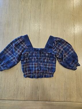 American Eagle Outfitters Navy Plaid Puff-Sleeve Peasant Crop Top  Sz. S